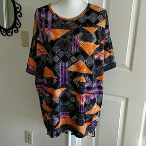 LulaRoe Irma Abstract Short Sleeve T-Shirt Top In Multi Color Size S